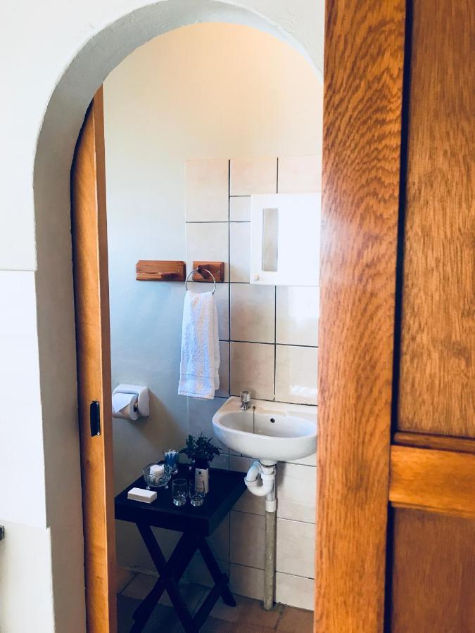 Buitekamer Farm stay *
